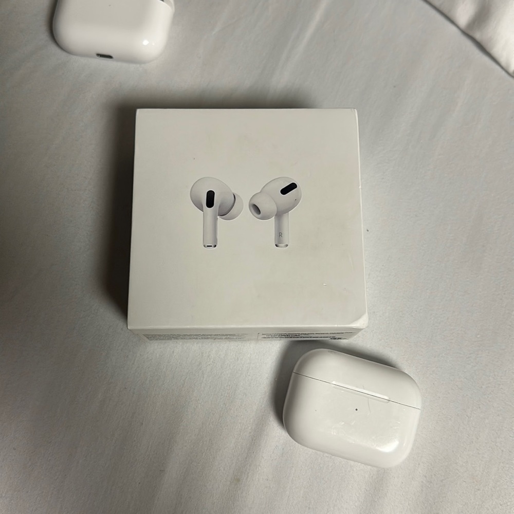 Airpods, theses are real apple airpods like new condition comes with box